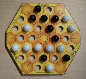 Rotaris - The game with the turn